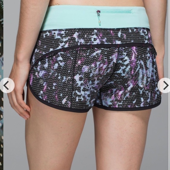 Lululemon Run: Speed Short *4-way stretch Size 6 Floral Sport Tranquil B… - Picture 2 of 11